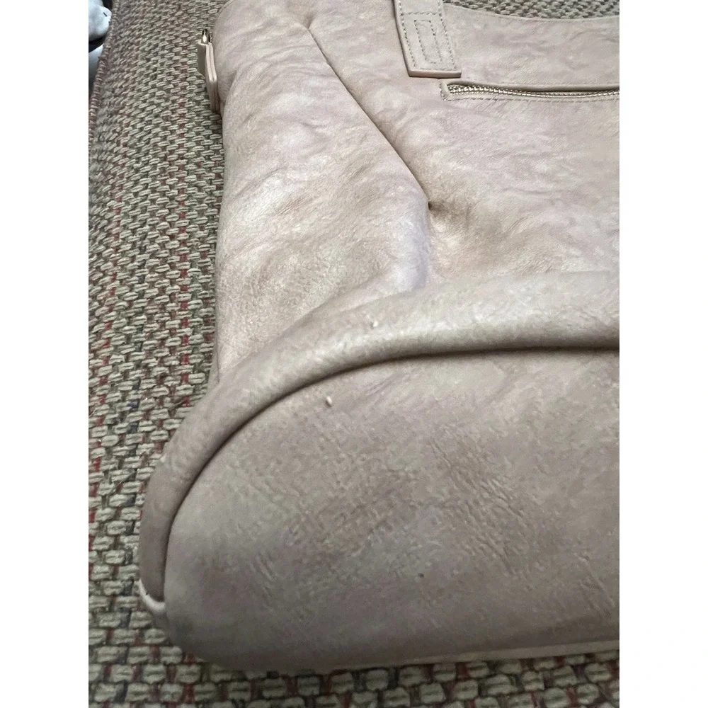 Viv & Lou Audrey Purse Large Vegan Leather Tote Roomy Zippers Neutral Color Tan